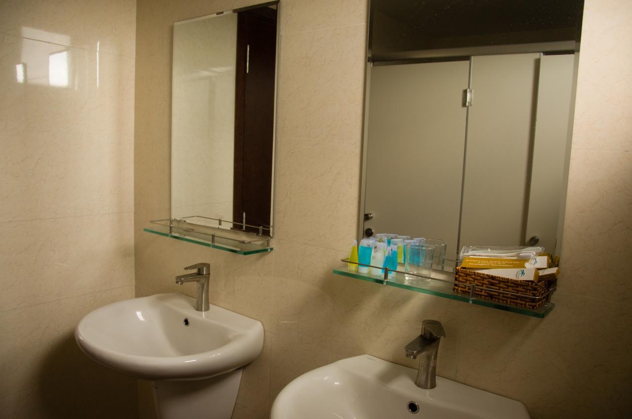 Epin Hotel Da Nang Exterior photo